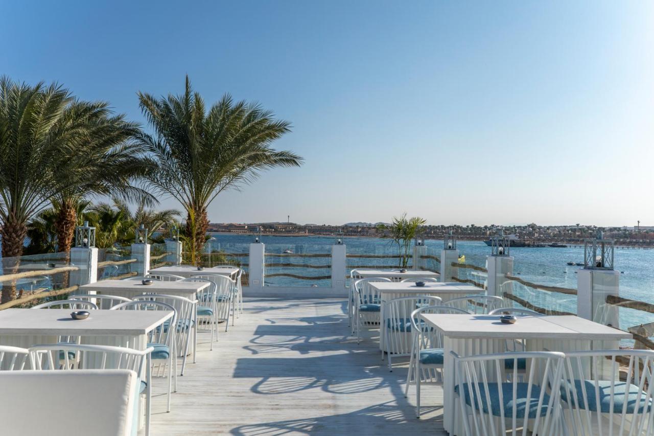 Sunrise Tucana Resort Grand Select Gurdaka Kültér fotó View of the port of Portals Nous