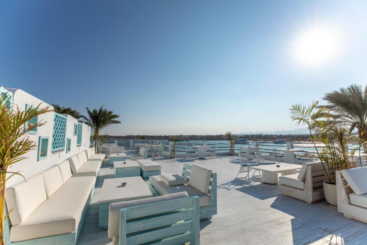 Sunrise Tucana Resort Grand Select Gurdaka Kültér fotó The rooftop bar at the hotel