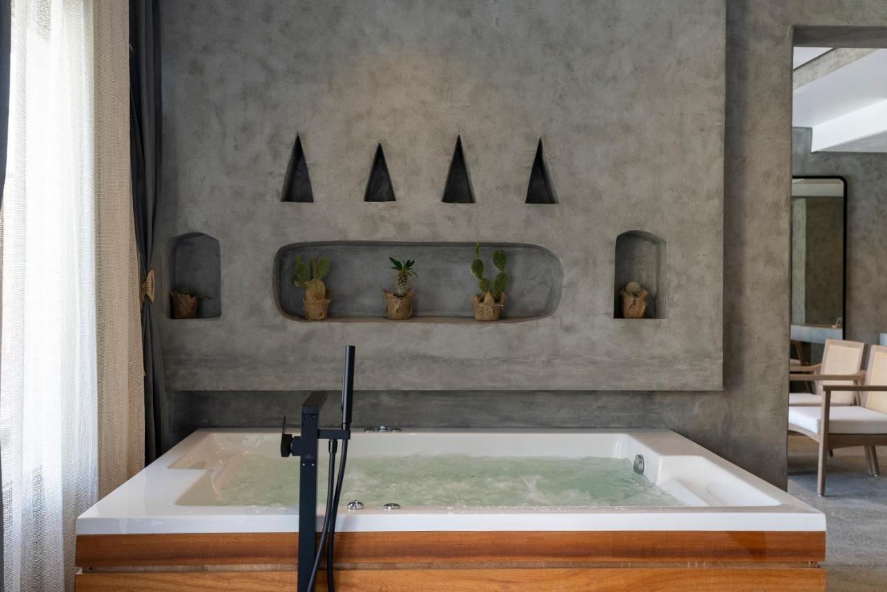 Sunrise Tucana Resort Grand Select Gurdaka Kültér fotó A bathtub